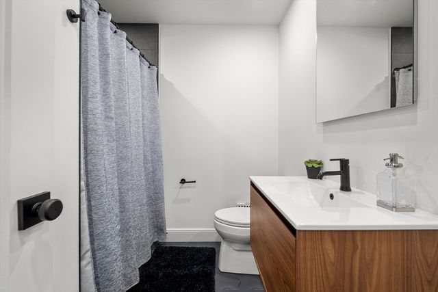 7 Kemble Place, Boston, MA 02127