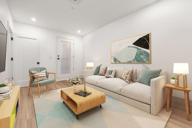 7 Kemble Place, Boston, MA 02127