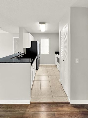 652 ROARING DRIVE 230, Altamonte Springs, FL 32714