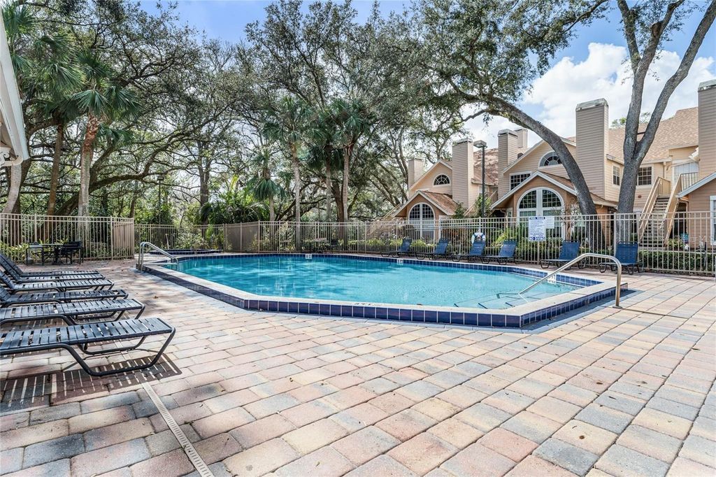 Image 36 of property listing at 652 ROARING DRIVE 230, Altamonte Springs, FL 32714