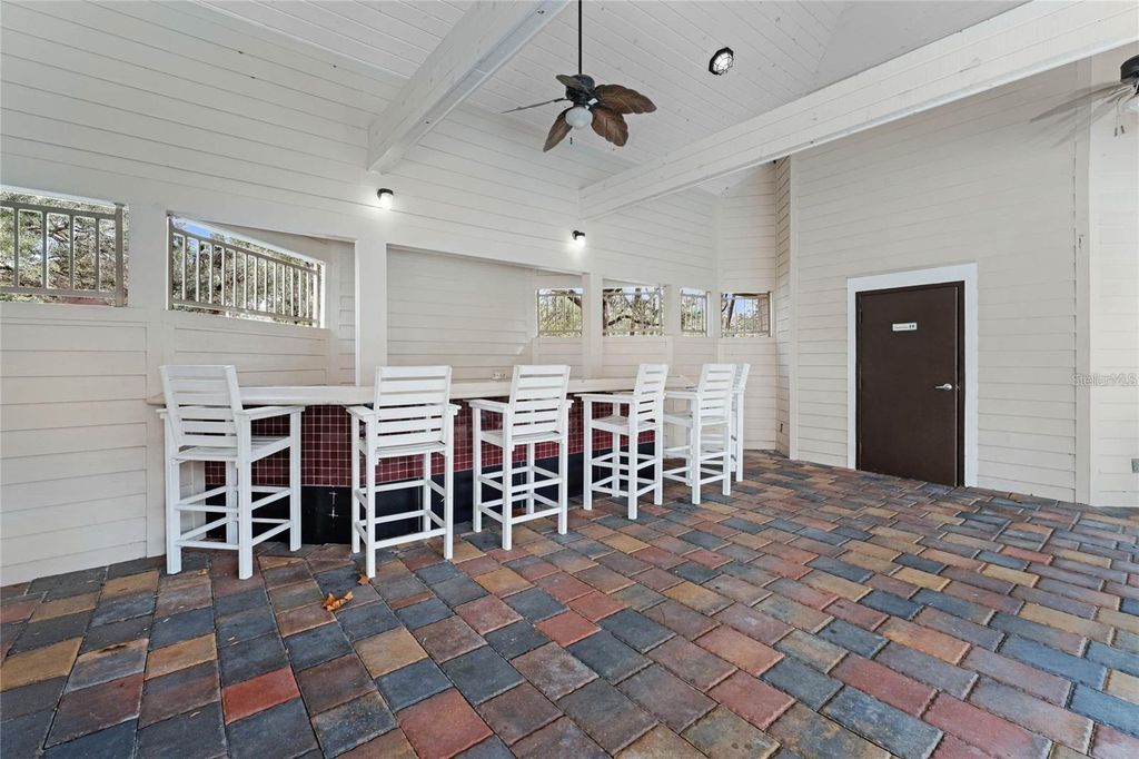 Image 39 of property listing at 652 ROARING DRIVE 230, Altamonte Springs, FL 32714