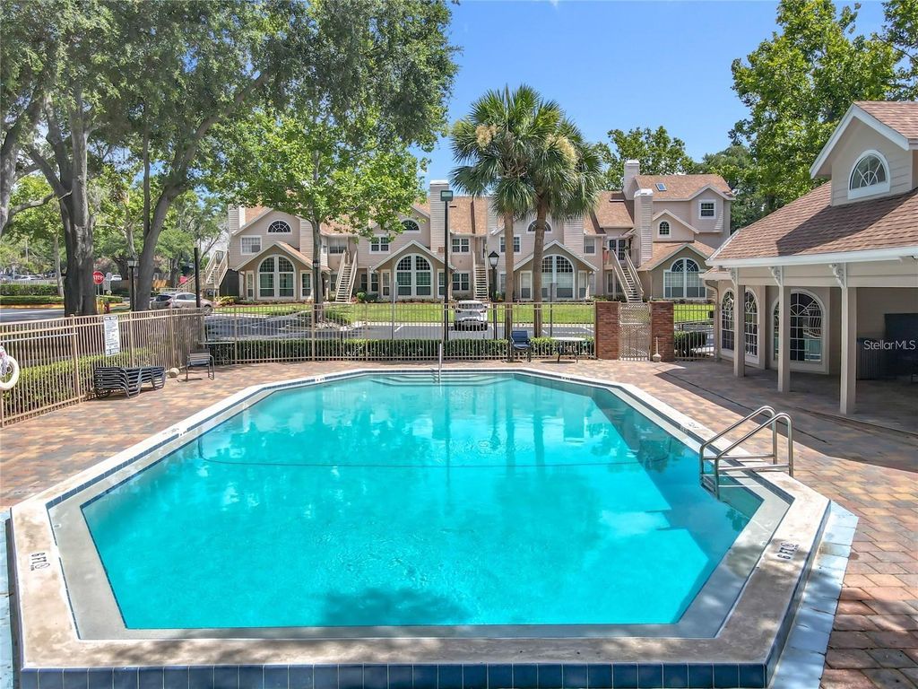 Image 46 of property listing at 652 ROARING DRIVE 230, Altamonte Springs, FL 32714