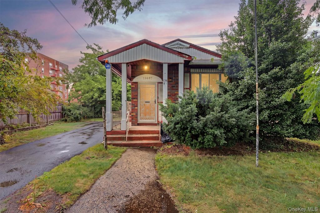 156-07 N Conduit Avenue, Jamaica, NY 11434 — exterior