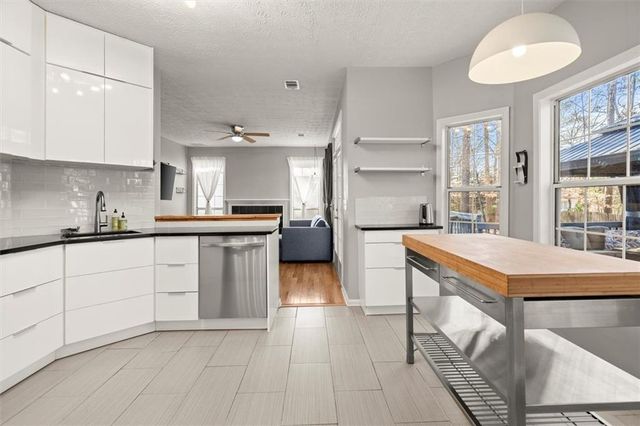 350 Riversong Way, Alpharetta, GA 30022