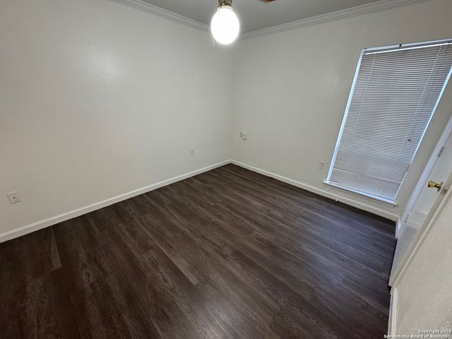 11902 Las Vegas, San Antonio, TX 78233