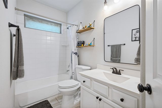 912 Lady Bird Drive, Mckinney, TX 75071