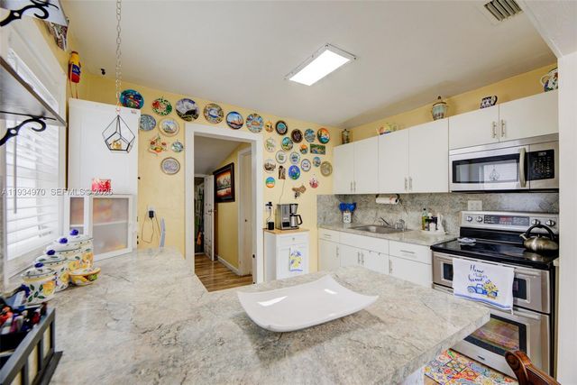 1911 NW 52nd Street, Miami, FL 33142