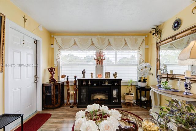 1911 NW 52nd Street, Miami, FL 33142