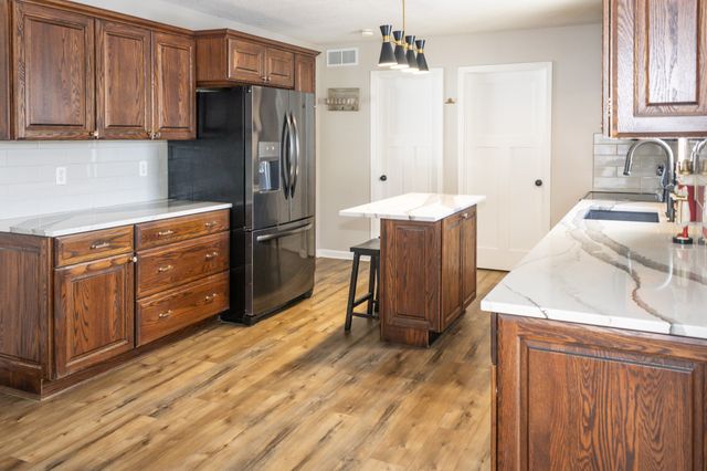 3106 SE Cherry Blossom Drive, Ankeny, IA 50021