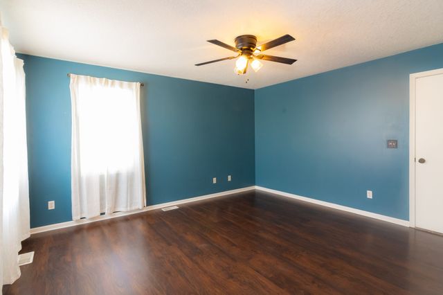 3106 SE Cherry Blossom Drive, Ankeny, IA 50021