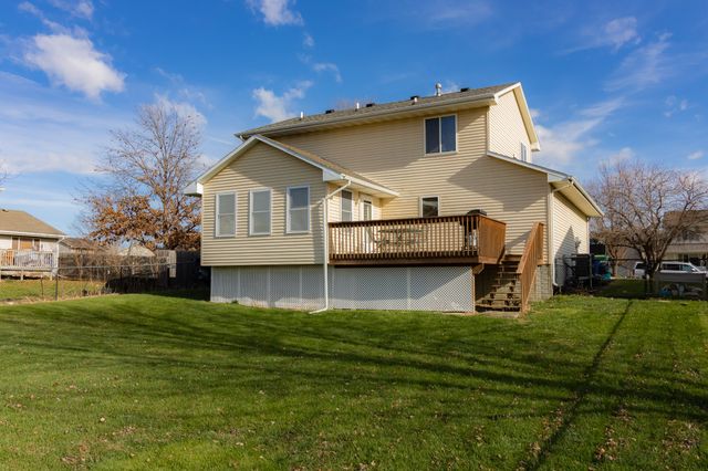 3106 SE Cherry Blossom Drive, Ankeny, IA 50021
