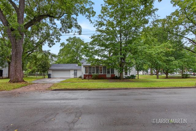408 Kalamazoo Street, Otsego, MI 49078