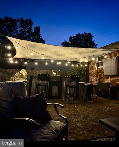 34 CAROLYN ST, Harrisburg, PA 17112