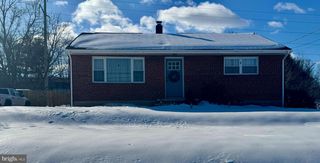 34 CAROLYN ST, Harrisburg, PA 17112