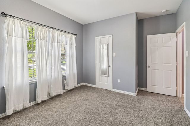 8112 Lakeshore Drive, Kemp, TX 75143