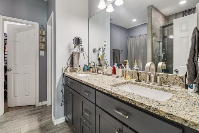 8112 Lakeshore Drive, Kemp, TX 75143