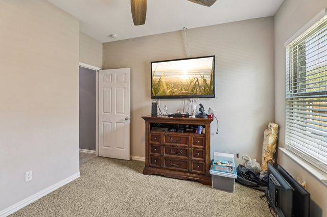 8112 Lakeshore Drive, Kemp, TX 75143