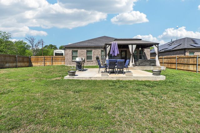 8112 Lakeshore Drive, Kemp, TX 75143