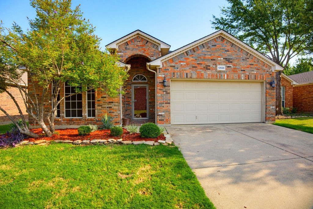 12628 Clarksburg Trail, Fort Worth, TX 76244