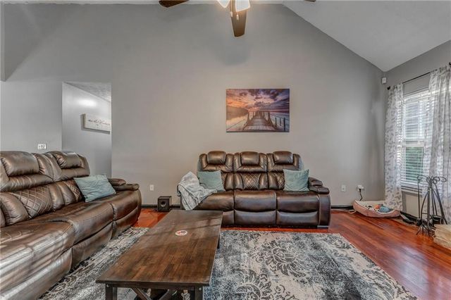 3515 Cowan Ridge Drive, Winston, GA 30187