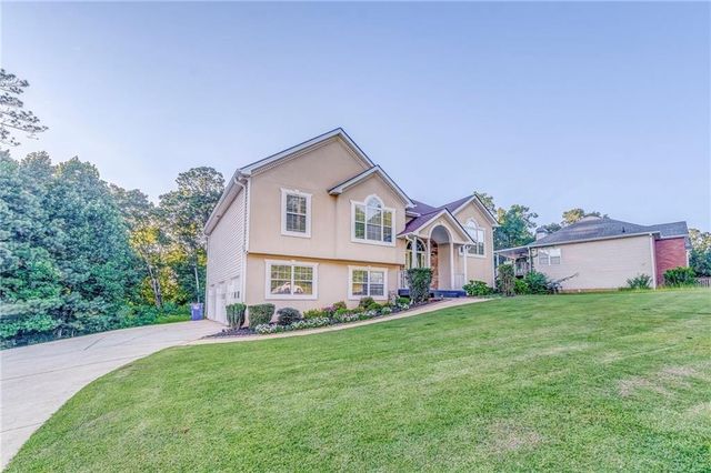 3515 Cowan Ridge Drive, Winston, GA 30187