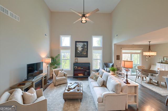 7935 Garnet Trace, Ball Ground, GA 30107