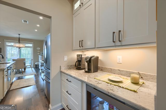 7935 Garnet Trace, Ball Ground, GA 30107