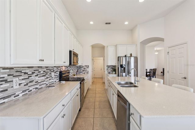 3174 BURBERRY PLACE, St Cloud, FL 34769