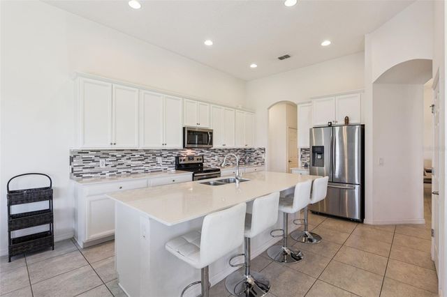 3174 BURBERRY PLACE, St Cloud, FL 34769