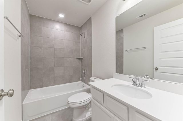 17590 Rosette Grass Drive, Conroe, TX 77385