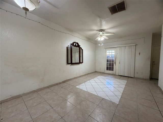 9803 Club Creek Drive 15, Houston, TX 77036