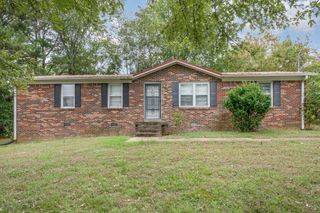 1025 Glenn Ave, Lewisburg, TN 37091