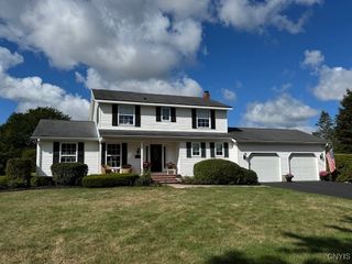 101 Cedarcrest Lane, Oneida, NY 13421