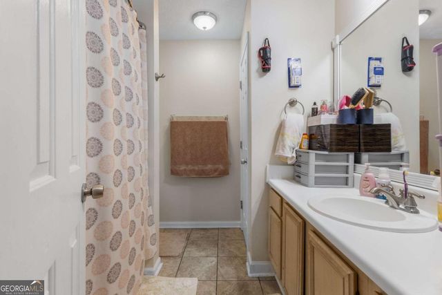 1729 Brandi Lane, Loganville, GA 30052