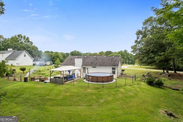 1729 Brandi Lane, Loganville, GA 30052