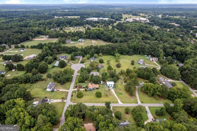 1729 Brandi Lane, Loganville, GA 30052