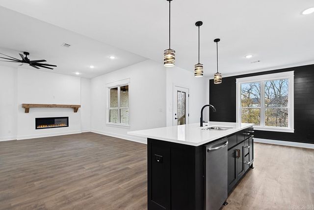 656 Feldspar Drive, Sherwood, AR 72120