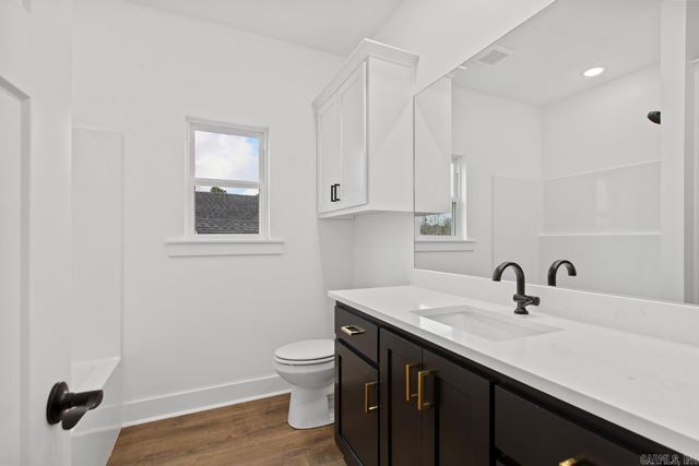 656 Feldspar Drive, Sherwood, AR 72120