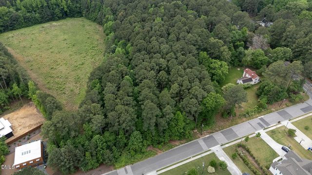 7304 Oak Leaf Drive, Chapel Hill, NC 27517