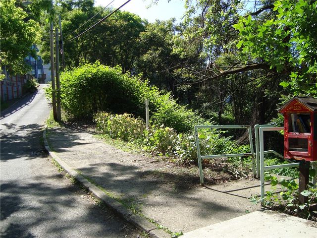 0 Hartford St, South Side, PA 15203