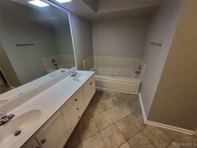 3549 Melton Road, Montgomery, AL 36106