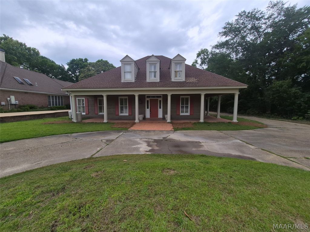 3549 Melton Road, Montgomery, AL 36106