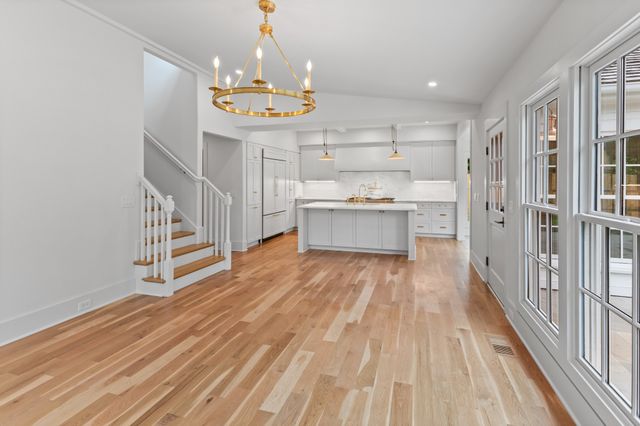 215 Lewisburg Ave, Franklin, TN 37064