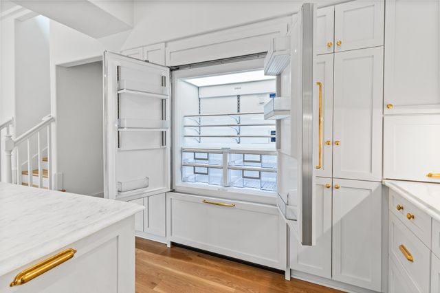 215 Lewisburg Ave, Franklin, TN 37064