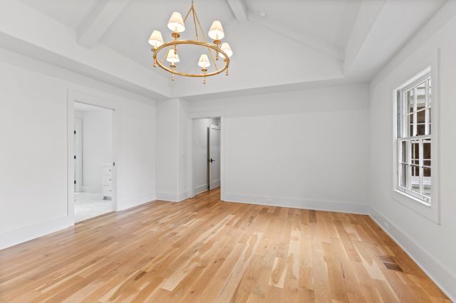 215 Lewisburg Ave, Franklin, TN 37064