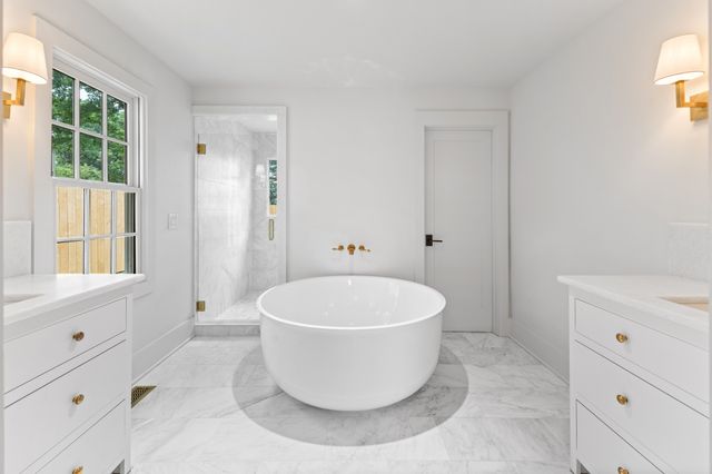 215 Lewisburg Ave, Franklin, TN 37064