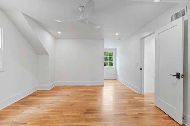 215 Lewisburg Ave, Franklin, TN 37064