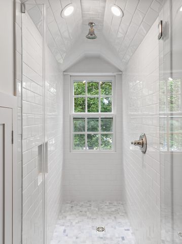 215 Lewisburg Ave, Franklin, TN 37064