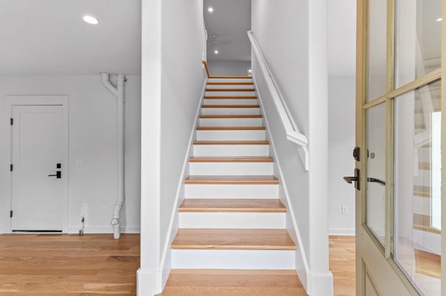 215 Lewisburg Ave, Franklin, TN 37064