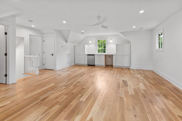 215 Lewisburg Ave, Franklin, TN 37064